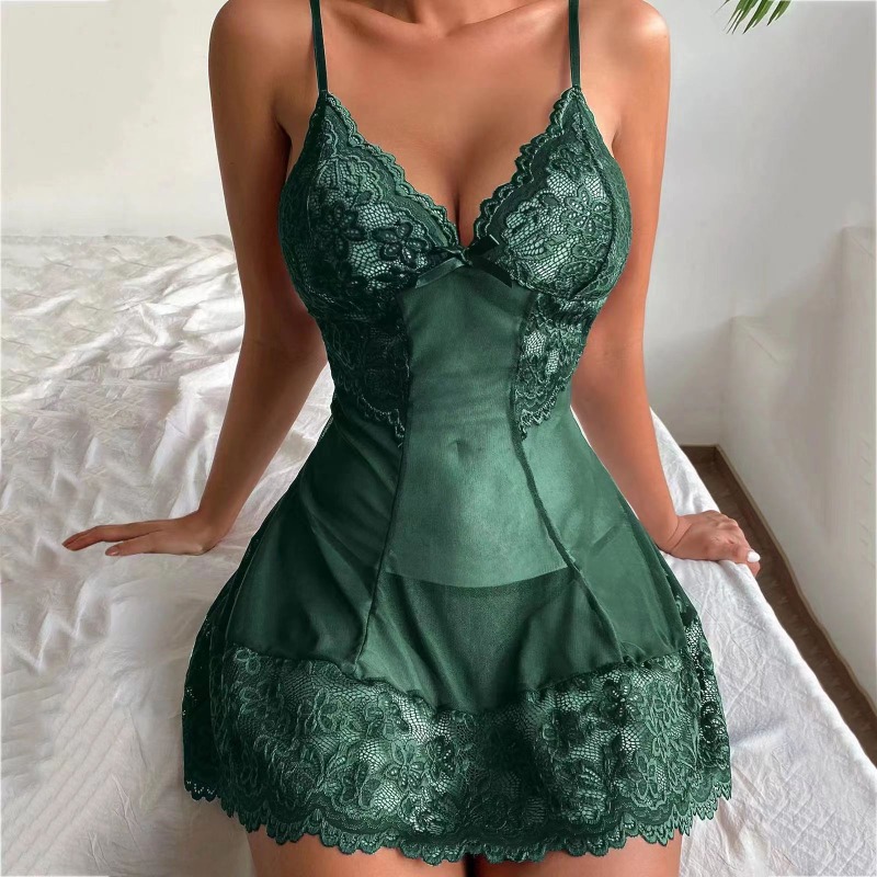 Sensual Lace & Tulle Sleepwear - مراجعة Lace Bralette Set وسعره